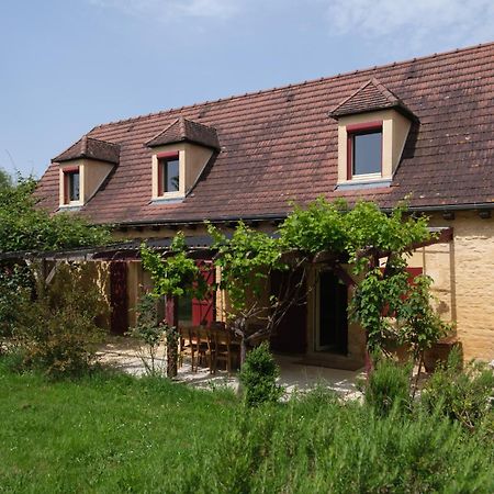 La Maison De Jennie Saint-Andre-d'Allas Bagian luar foto